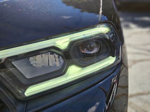 Used 2022 Dodge Durango R/T w/ Blacktop Package image 8