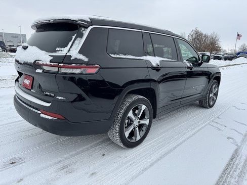 New 2025 Jeep Grand Cherokee L Limited w/ Trailer Tow Package image 7
