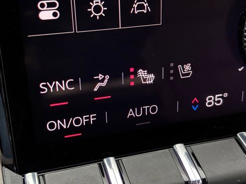 New 2026 GMC Terrain Elevation w/ Elevation Premium Package image 4