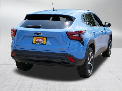 Used 2024 Chevrolet Trax RS w/ Driver Confidence Package FWD image 6