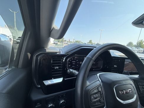 Certified 2025 GMC Sierra 1500 SLT w/ SLT Premium Package RWD image 24