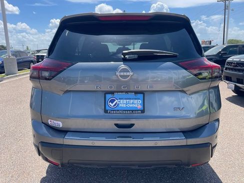 Certified 2024 Nissan Rogue SV FWD image 6