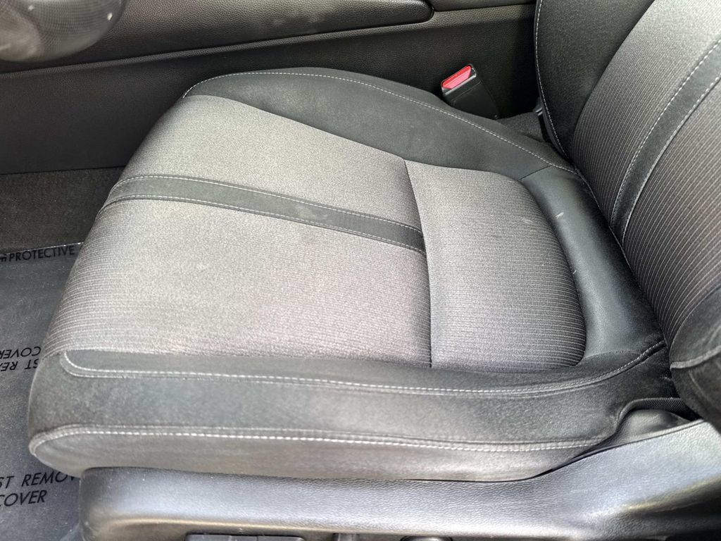 Used 2020 Honda Accord EX image 25
