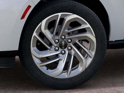 New 2027 Lincoln Navigator Reserve AWD/4WD image 19
