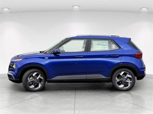 New 2026 Hyundai Venue SEL image 7