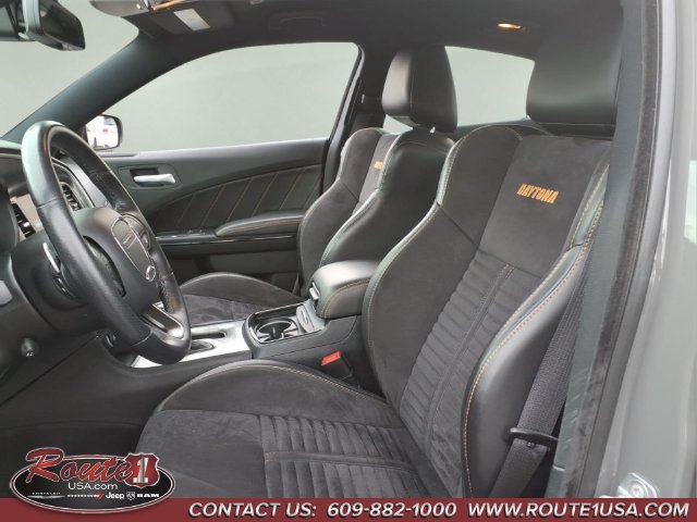 Used 2017 Dodge Charger Daytona R/T RWD image 26