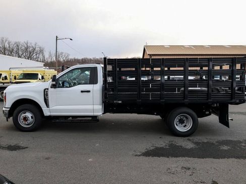 Used 2024 Ford F350 XL w/ XL Chrome Package RWD image 6