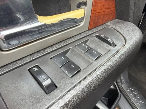 Used 2009 Ford F150 Lariat AWD/4WD image 11