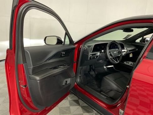 New 2026 Cadillac Lyriq Sport w/ LPO, Floor Liner Package image 23