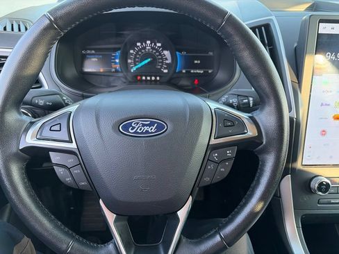 Certified 2024 Ford Edge SEL AWD/4WD image 13