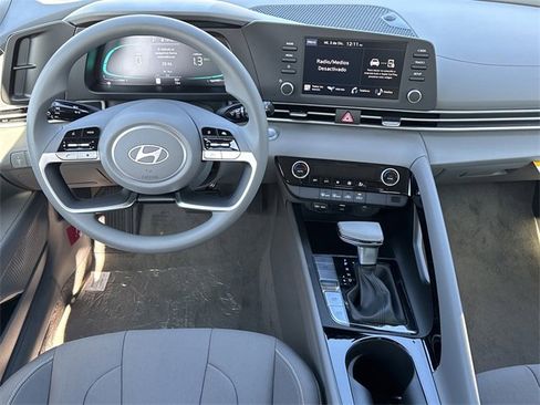 New 2026 Hyundai Elantra Blue image 22