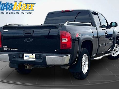Used 2009 Chevrolet Silverado 1500 LT w/ Power Pack Plus AWD/4WD image 9
