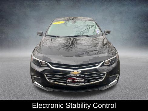 Used 2017 Chevrolet Malibu LS image 10