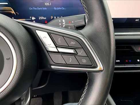 Used 2024 Buick Envision Preferred image 19