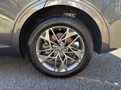 Used 2022 Genesis GV70 2.5T w/ Select Package image 26