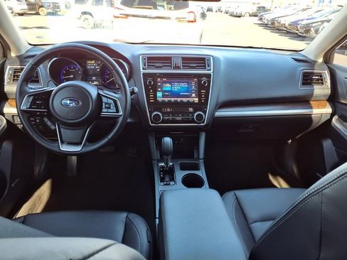 Used 2019 Subaru Outback 2.5i Limited image 2