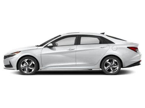 Used 2023 Hyundai Elantra Limited FWD image 3