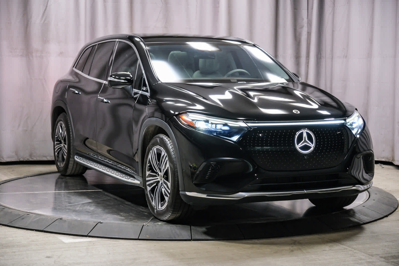 Certified 2023 Mercedes-Benz EQS 450+ SUV image 5