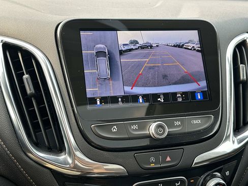 Certified 2024 Chevrolet Equinox Premier AWD/4WD image 29