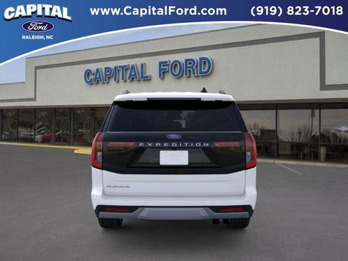 New 2025 Ford Expedition Platinum w/ Platinum Ultimate Package image 5