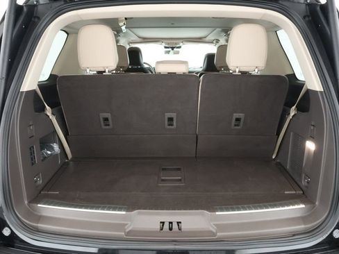 Used 2022 Lincoln Navigator Reserve w/ Equipment Group 201A image 21