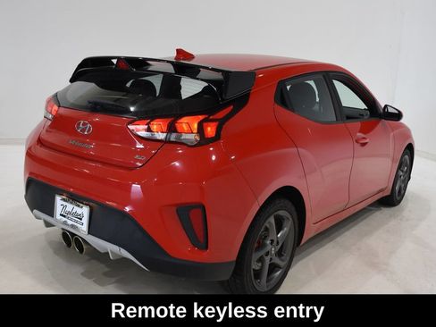 Used 2019 Hyundai Veloster 2.0 FWD image 4