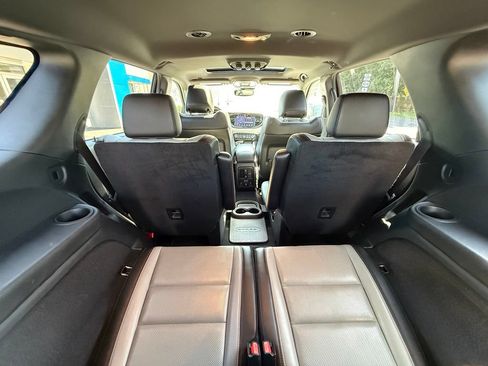 Used 2023 Dodge Durango GT AWD/4WD image 32