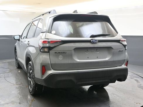 New 2025 Subaru Forester Premium image 4