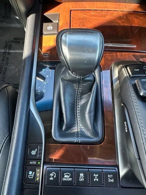 Used 2017 Lexus LX 570 4WD w/ Luxury Package image 49