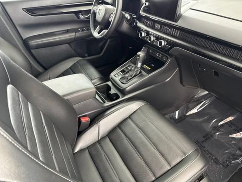 Used 2025 Honda CR-V EX-L image 25