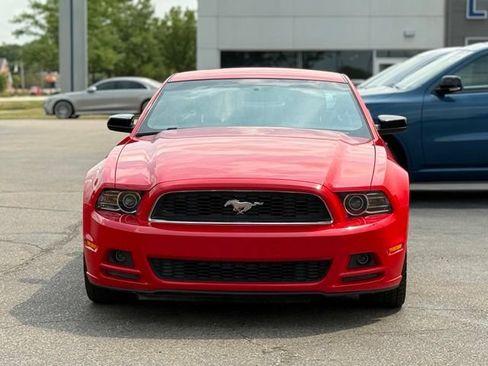 Used 2014 Ford Mustang Coupe w/ V6 Performance Package RWD image 27