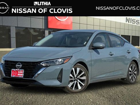 Used 2025 Nissan Sentra SV w/ SV Premium Package FWD image 1