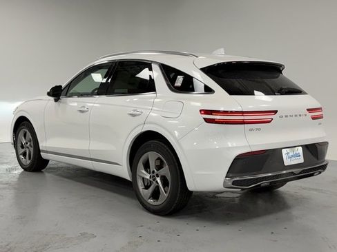 New 2026 Genesis GV70 2.5T image 3