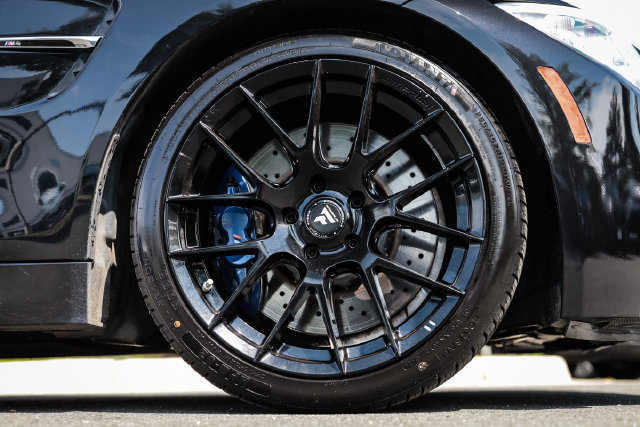 Used 2015 BMW M4 Coupe RWD image 10