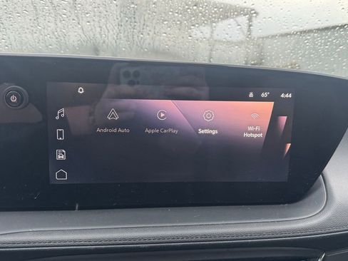 Used 2024 Buick Encore GX Sport Touring w/ Comfort Package image 17