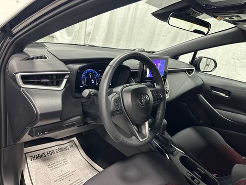 Used 2026 Toyota Corolla SE FWD image 15