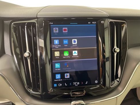 Certified 2025 Volvo XC60 T8 Core w/ Protection Package Premier AWD/4WD image 29