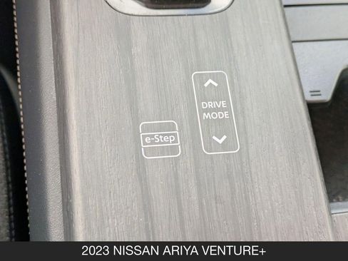 Used 2023 Nissan Ariya FWD image 21