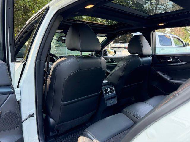 Used 2019 Nissan Maxima SR w/ Premium Package FWD image 27