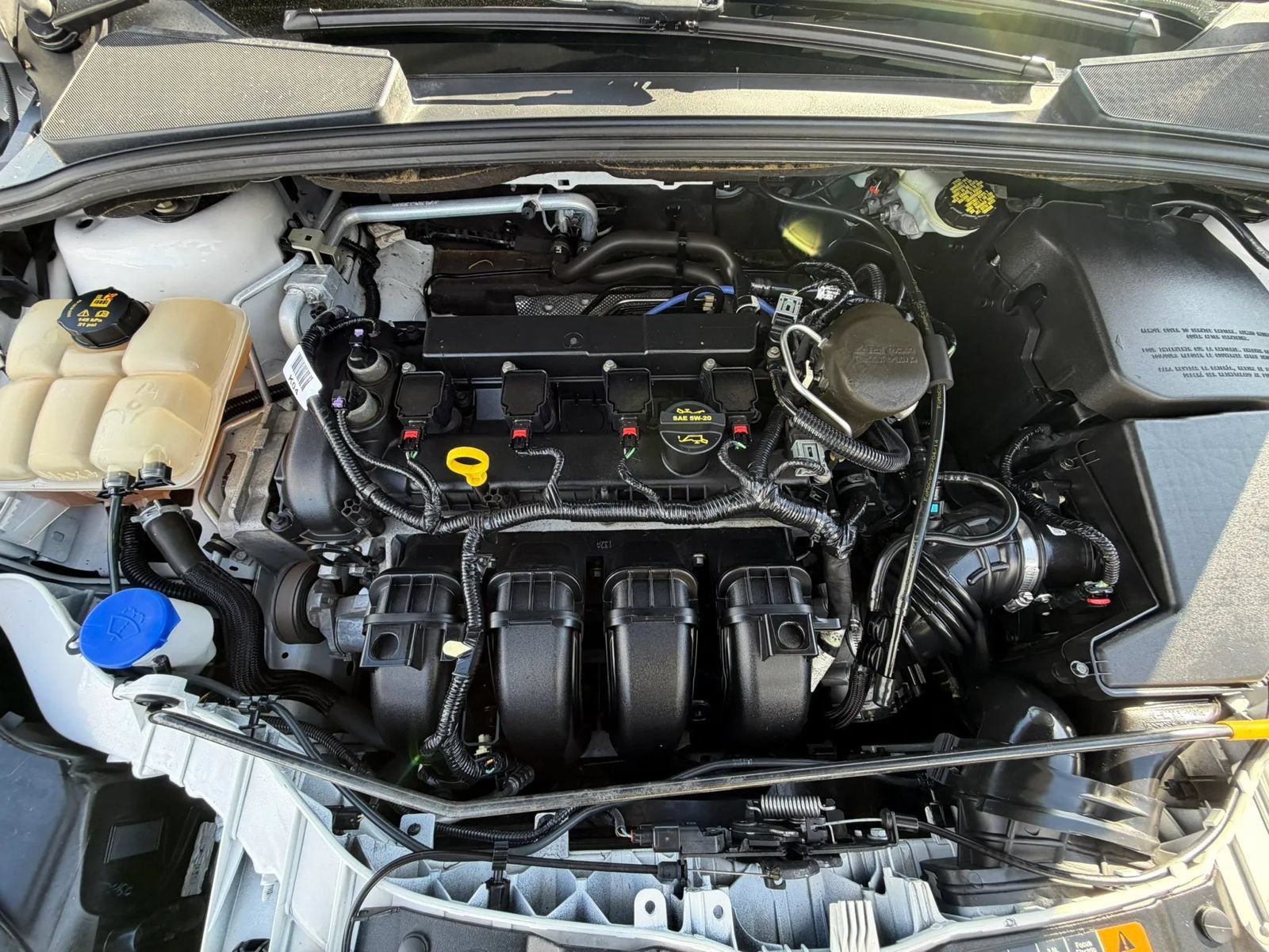 Used 2014 Ford Focus Titanium FWD image 30