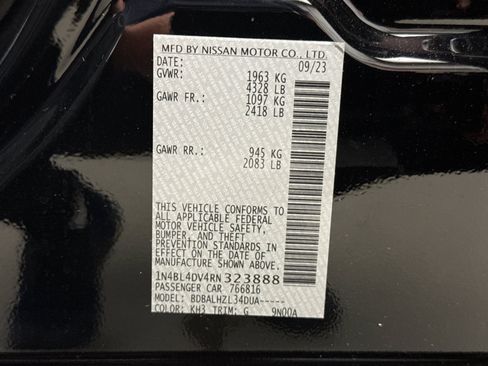 Used 2024 Nissan Altima 2.5 SV FWD image 21