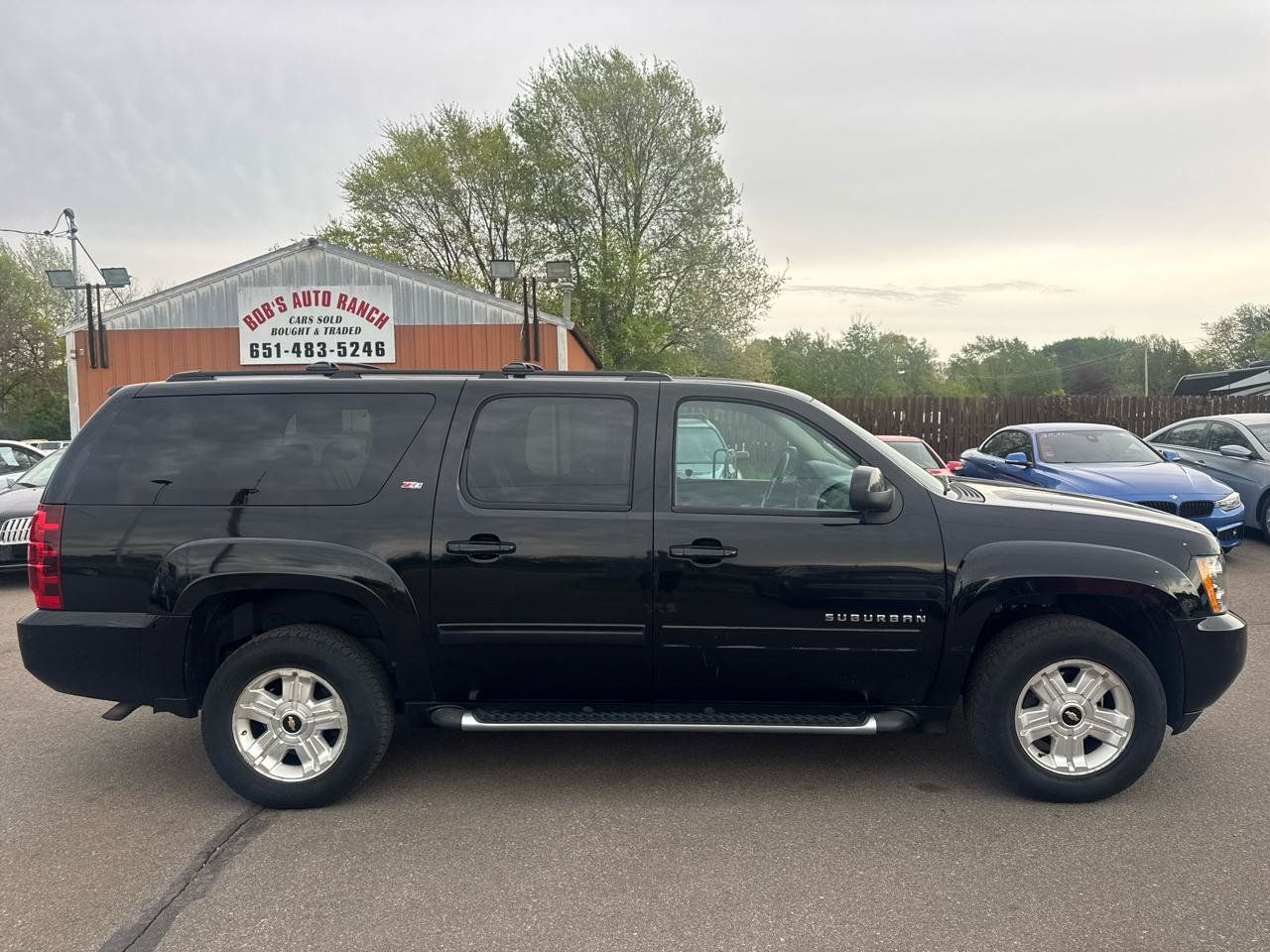 Used 2013 Chevrolet Suburban LT AWD/4WD image 4