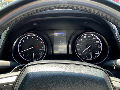Used 2024 Toyota Camry SE FWD image 14