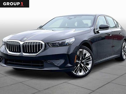 Used 2024 BMW 540i xDrive w/ Executive Package AWD/4WD image 1