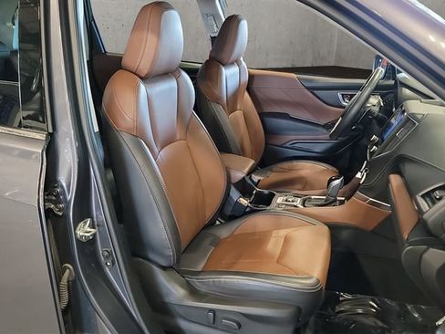 Used 2023 Subaru Forester Touring image 27