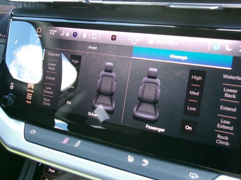 Used 2024 Jeep Wagoneer Launch Edition image 27