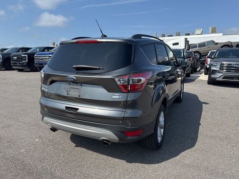 Used 2017 Ford Escape SE w/ SE Leather Comfort Package image 2