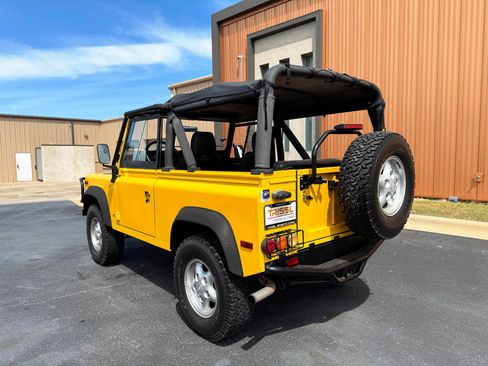 Used 1997 Land Rover Defender 90 AWD/4WD image 15