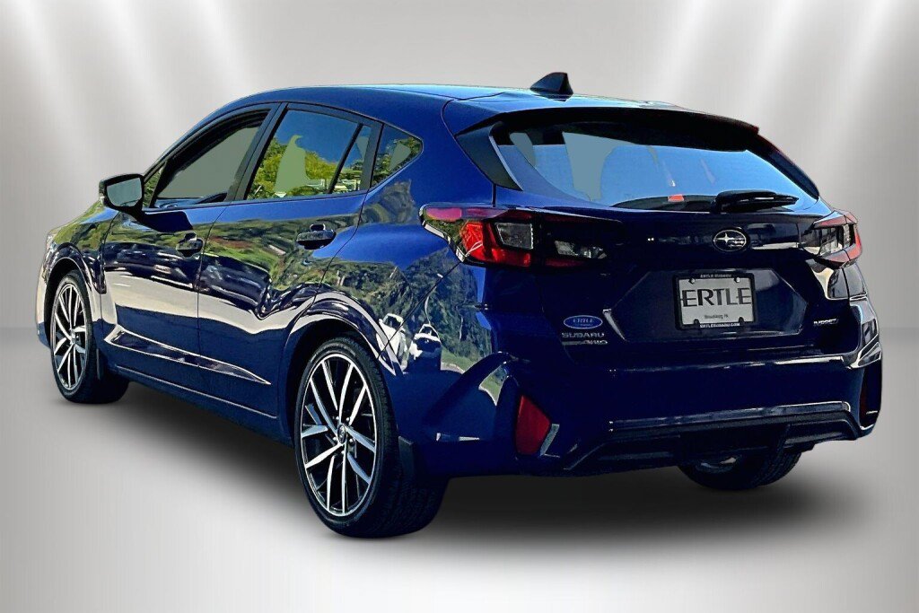 Certified 2024 Subaru Impreza 2.0i Sport AWD/4WD image 4