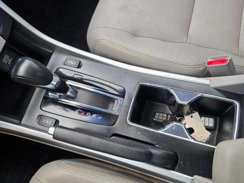 Used 2013 Honda Accord EX-L image 19